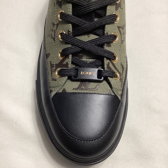 Louis Vuitton Stellar sneaker - Picture 4 of 16